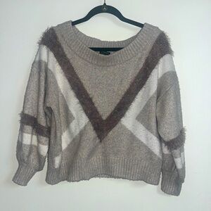 Express sweater women’s small geometric pattern